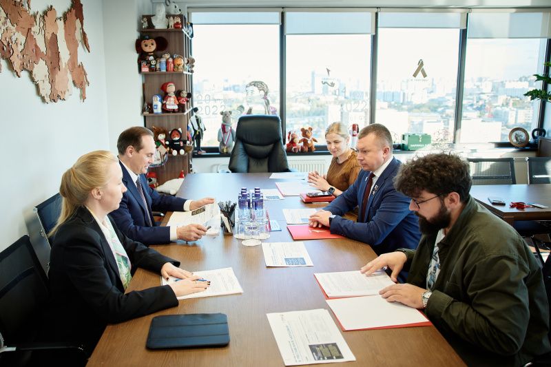 Глава Мордовии и Председатель Правления Движения Первых обсудили планы республики в сфере молодежной политики